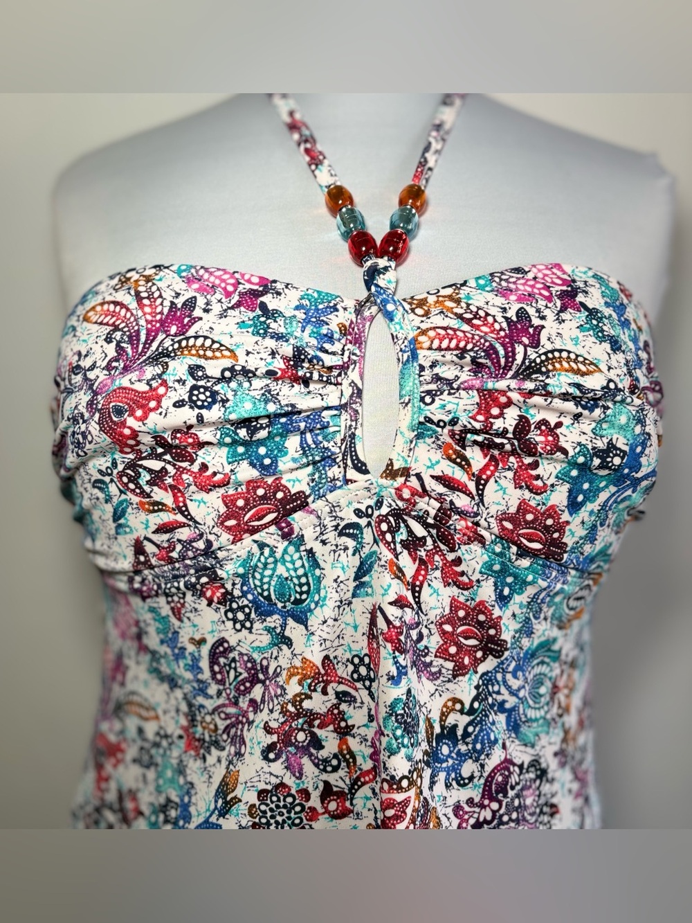 Beautiful multicolor women’s swimsuit.🩱